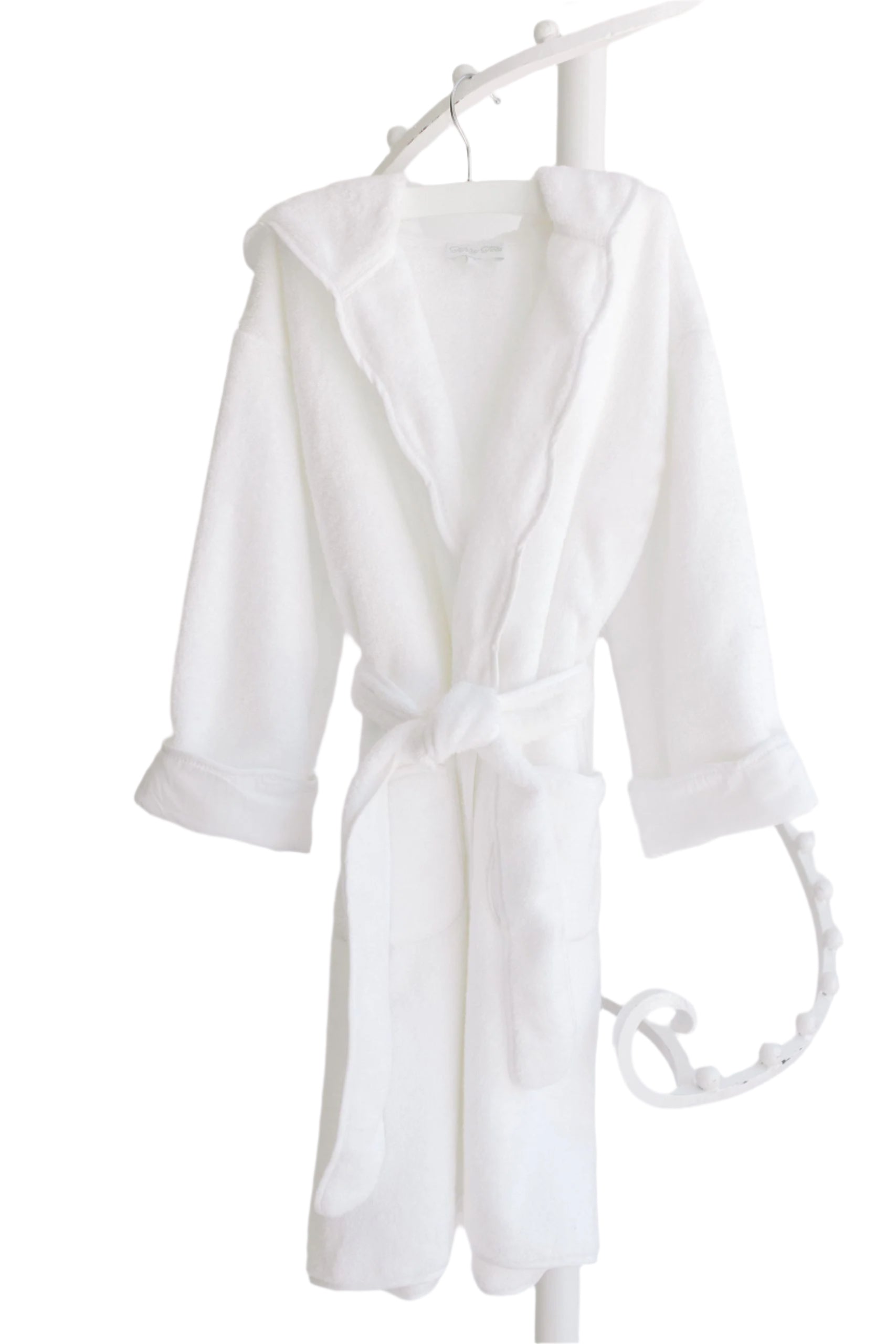 White Scalloped Bathrobe