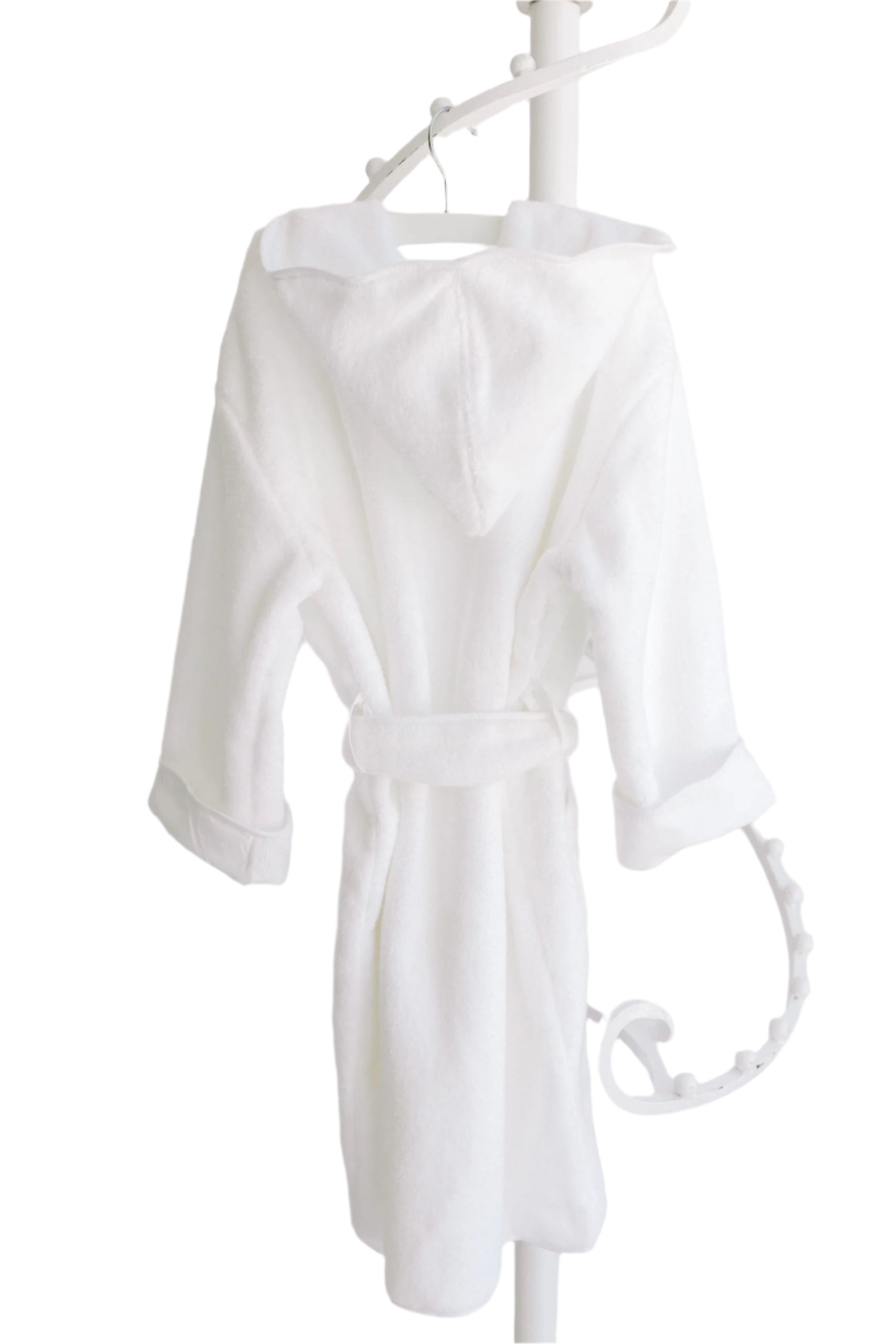 White Scalloped Bathrobe