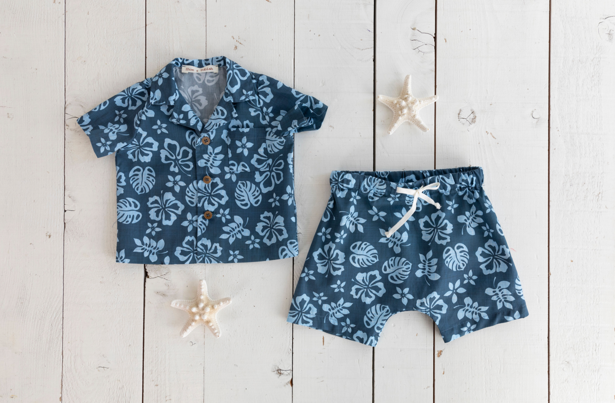 Hawaii Short in Indigo