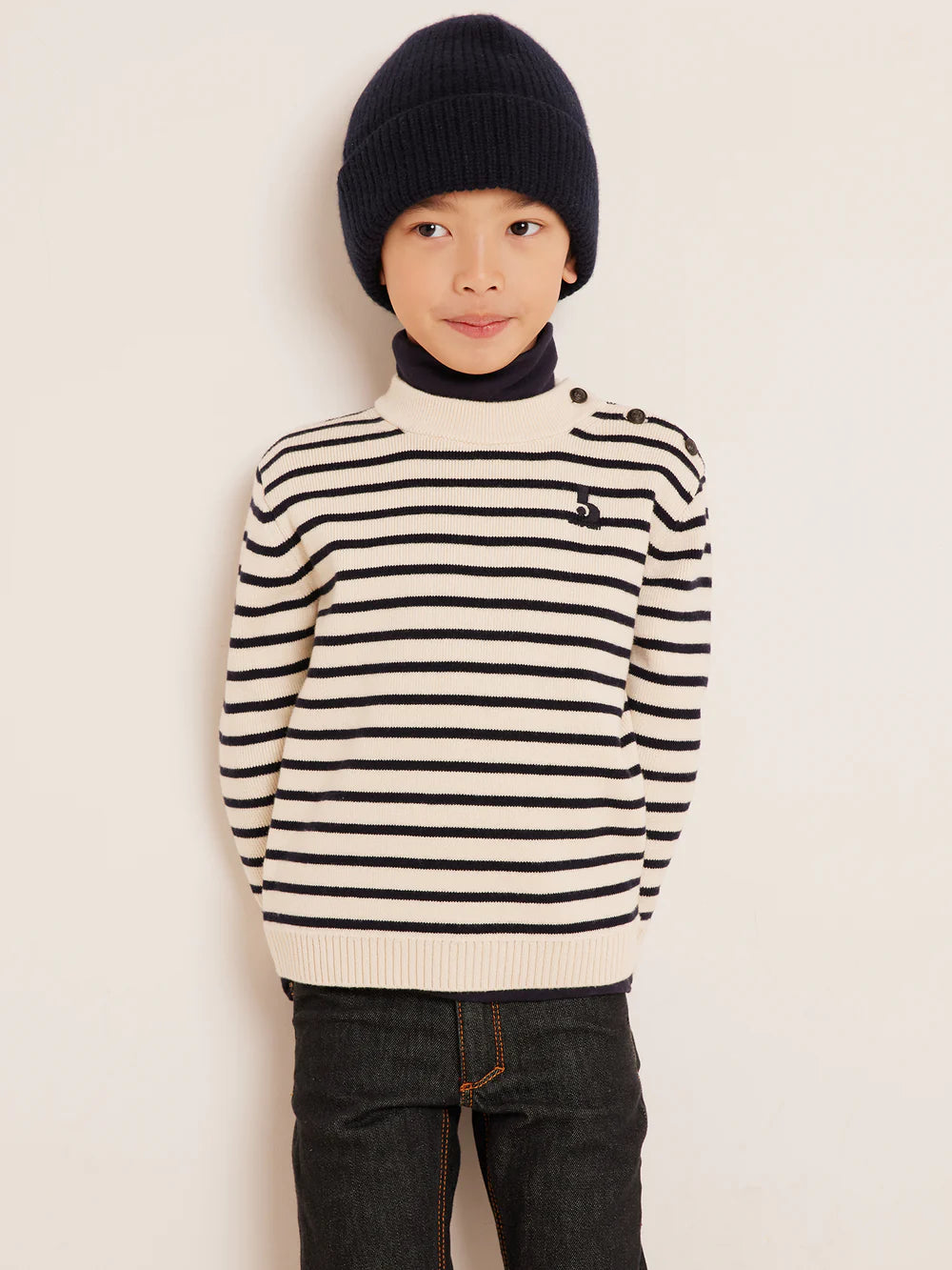 Dantes navy striped sweater