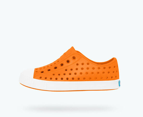 Native Jefferson Child in City Orange / Shell White